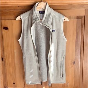 Women’s Fleece Patagonia Cream/Tan Vest - Medium